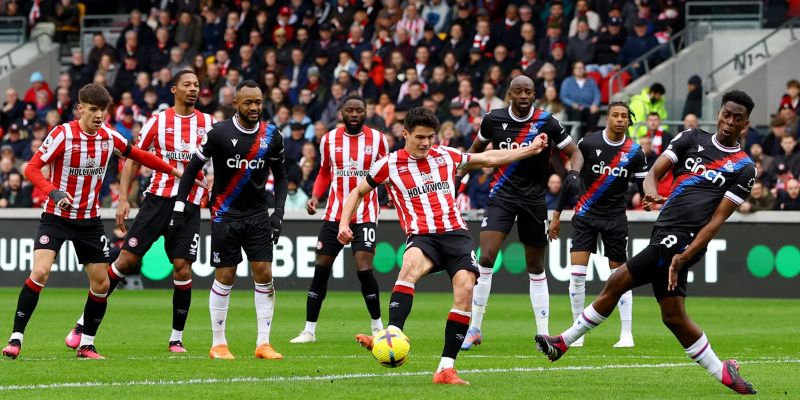 BÓNG ĐÁ PHÁP - Nhận Định PSG và Montpellier siêu HOT 16 Palace có một ngày thi đấu kém duyên trước Bầy Ong